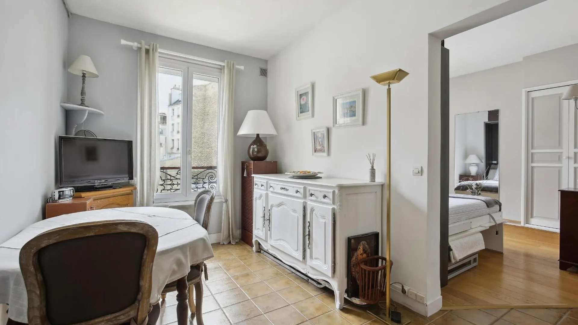 Apartment St Dominique - Invalides - B'your Paris