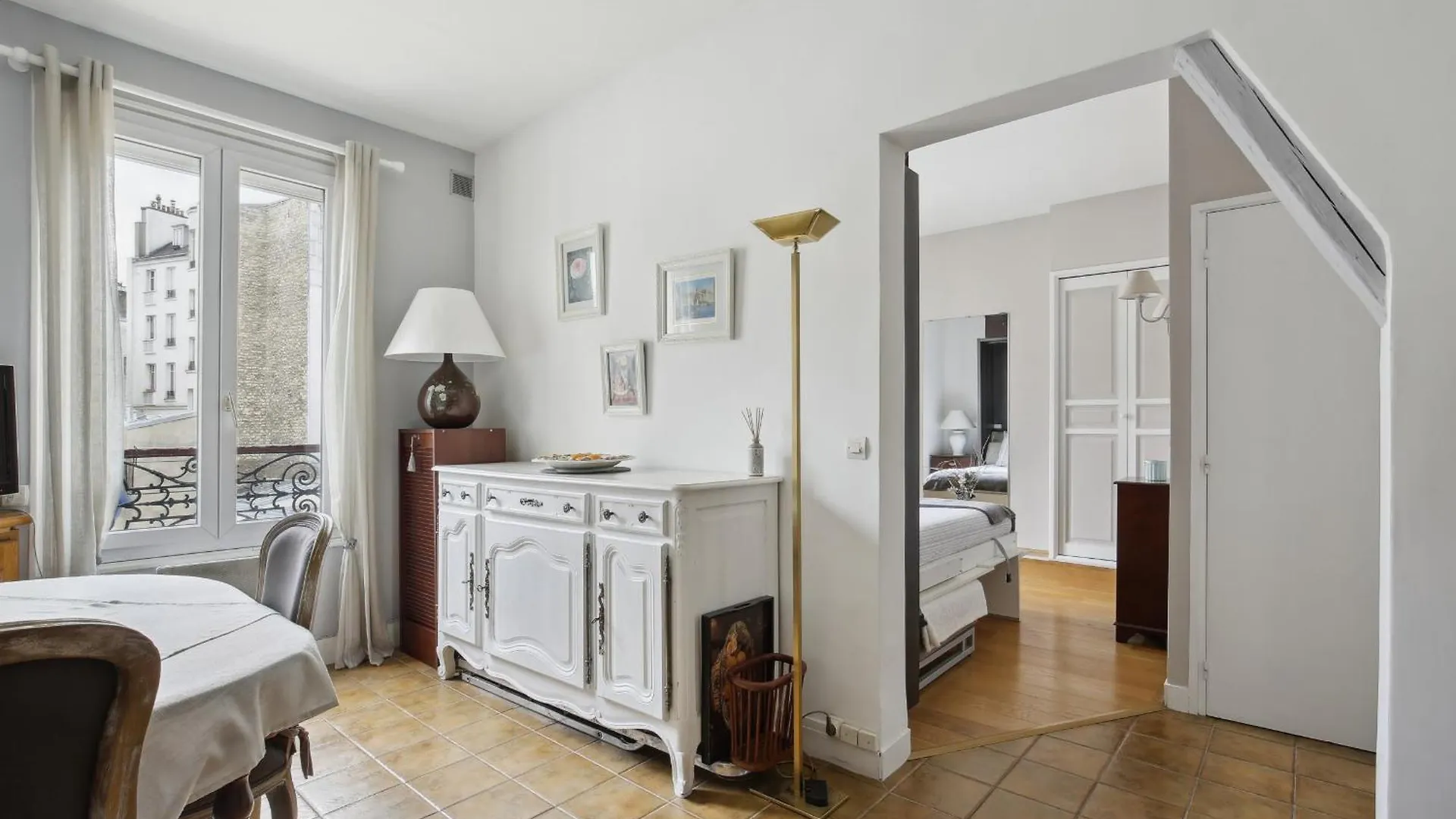 Apartment St Dominique - Invalides - B'your Paris