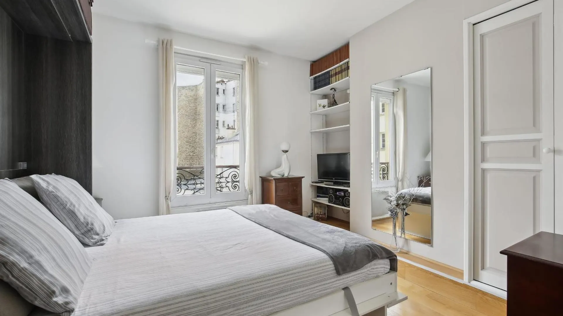 St Dominique - Invalides - B'your Apartment Paris